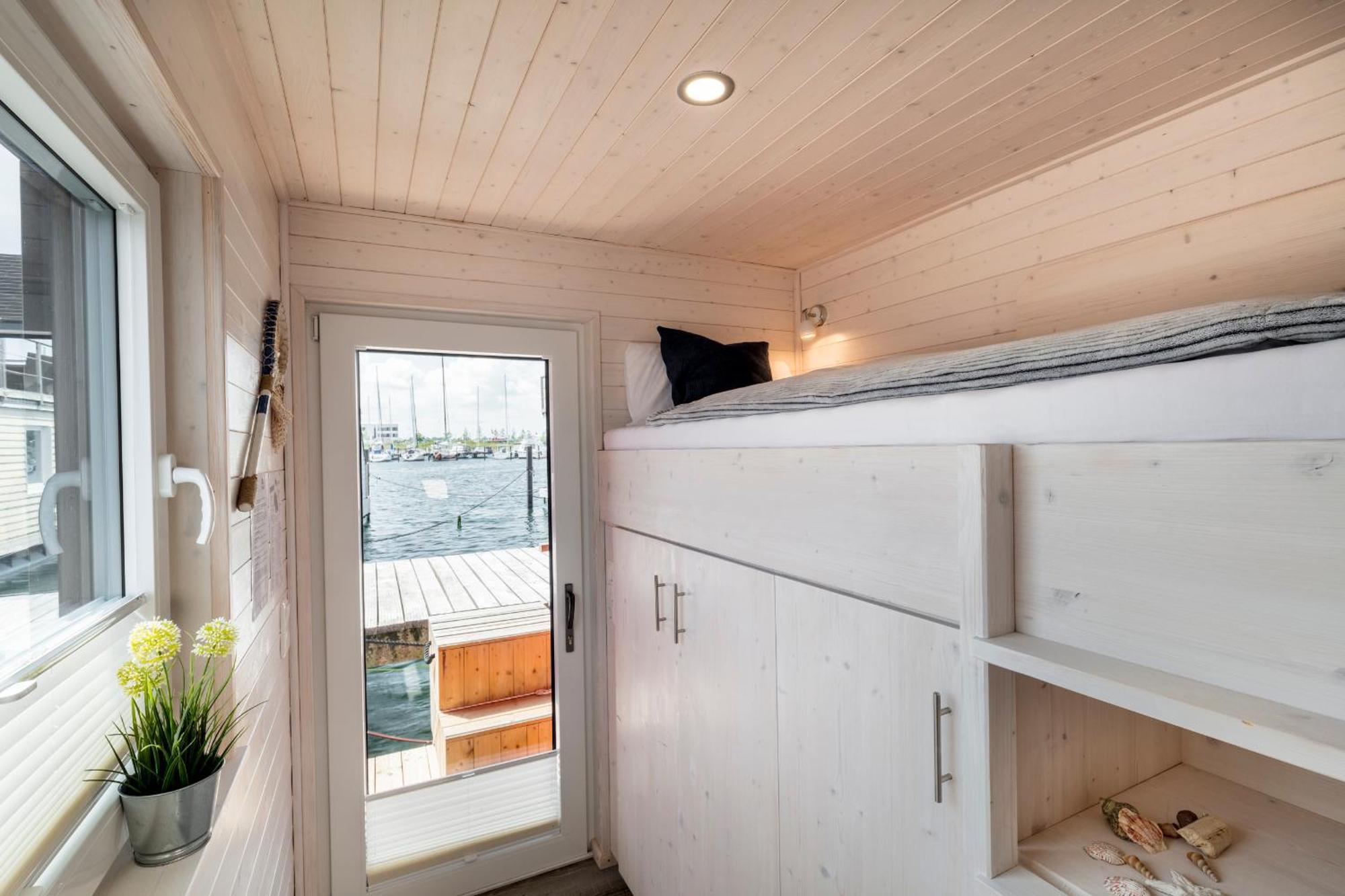 Hausboot Isa-Bella Hotel Burg  Екстериор снимка