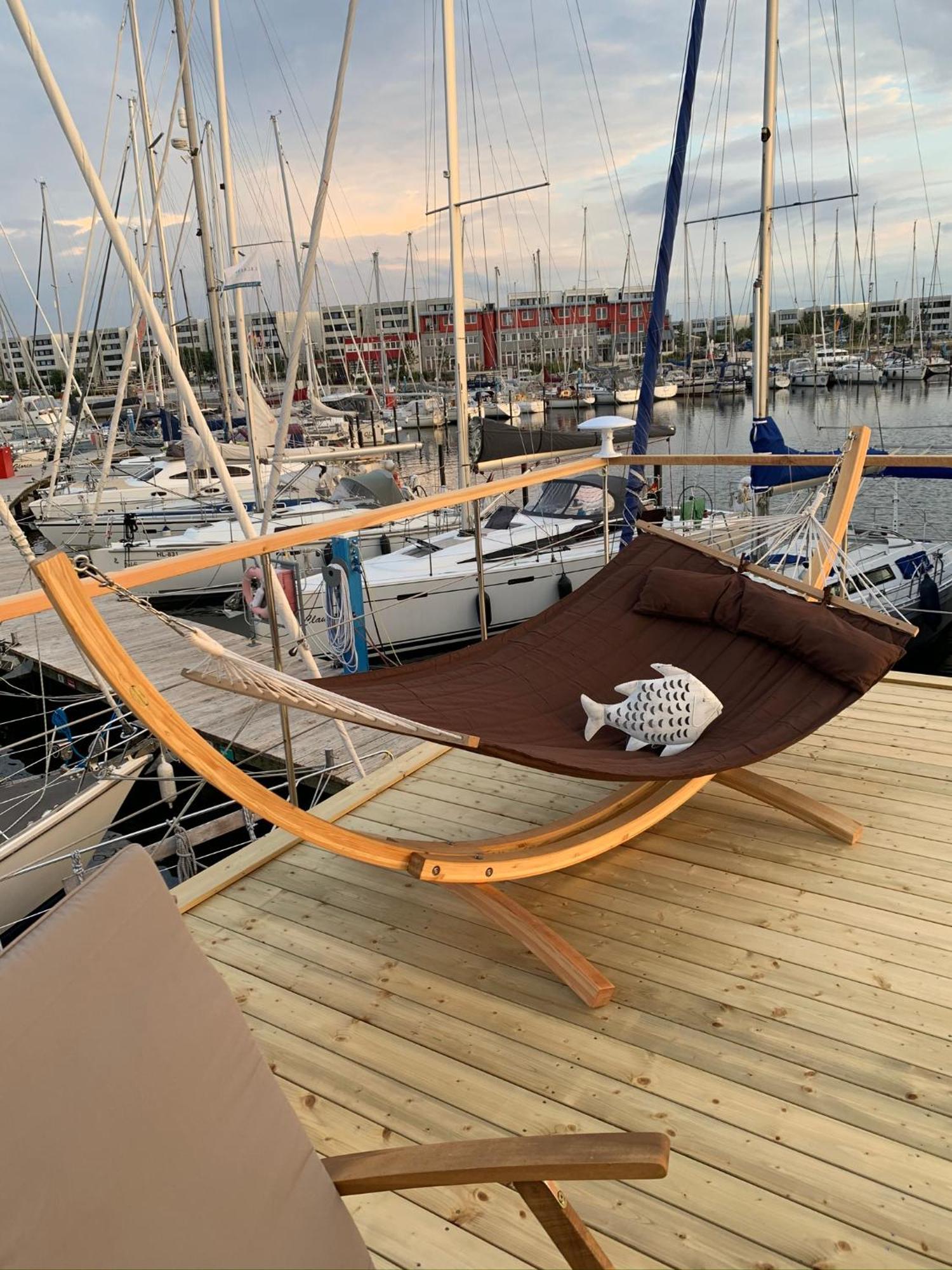 Hausboot Isa-Bella Hotel Burg  Екстериор снимка